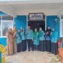 Tim gabungan Dinas Perpustakaan dan PKK Lutim melakukan monev perpustakaan desa.
